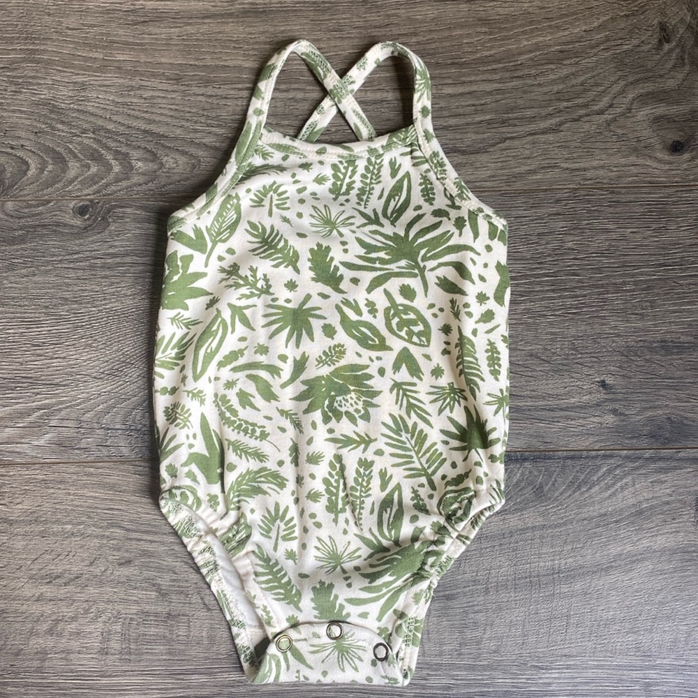 L’ovedbaby Criss Cross Bodysuit Get Clover It 9-12M